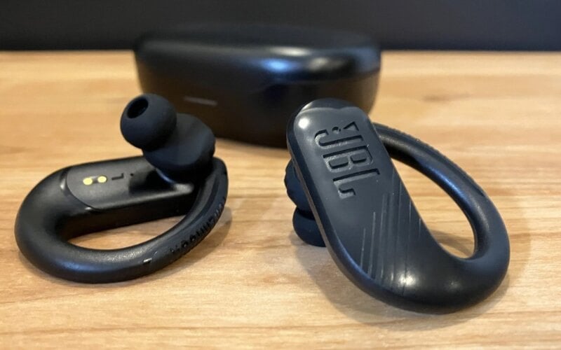 Tai nghe JBL Endurance Peak 3