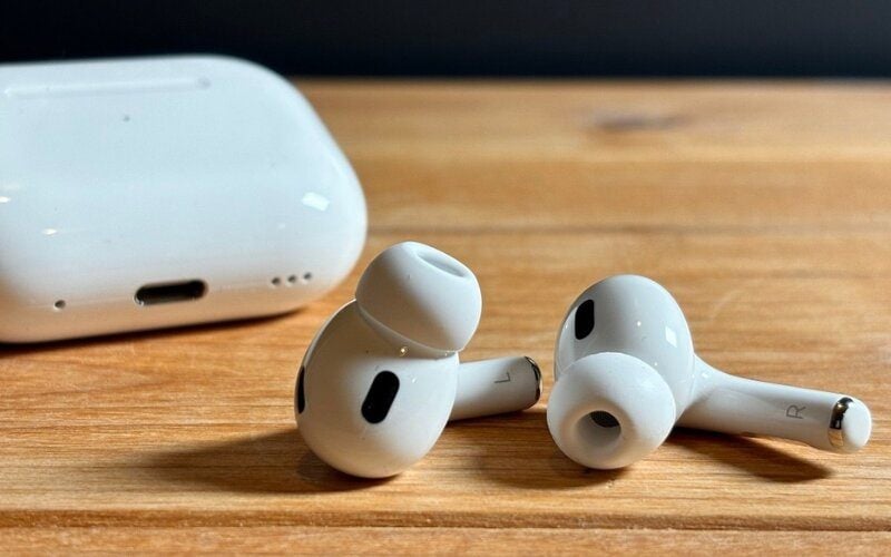 Tai nghe Apple AirPods Pro 2