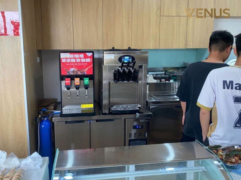 hướng dẫn cách làm kem tươi mix 2 vị bằng máy làm kem tươi