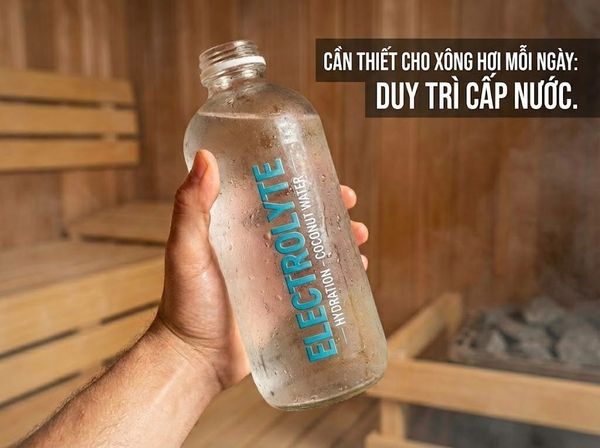 Tầm quan trọng của việc bù nước và khoáng chất khi xông hơi mỗi ngày.