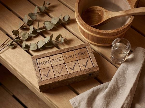 Lịch trình xông hơi đều đặn 4 lần một tuần để đạt hiệu quả sức khỏe tốt nhất.