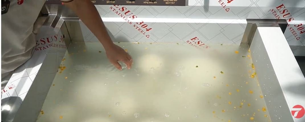 Sửa máy rửa bát công nghiệp 2