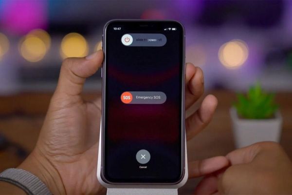 Cách khởi động lại iPhone 14 khi bị giật, lag máy
