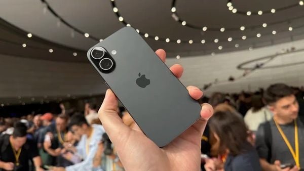 So sánh iPhone 17 vs iPhone 17 Pro