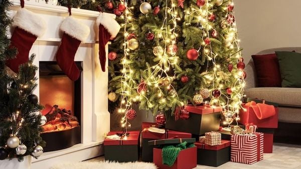 Màu đỏ – Biểu tượng của tình yêu và sự hy sinh