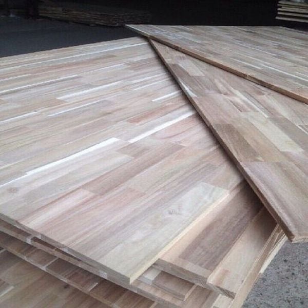 Cốt gỗ tự nhiên ghép thanh: Keo & cao su khác nhau thế nào?