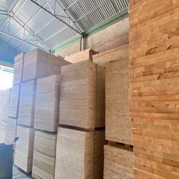 Cốt gỗ tự nhiên ghép thanh: Keo & cao su khác nhau thế nào?