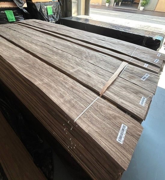 Đặc trưng của plywood phủ Veneer cho xưởng nội thất