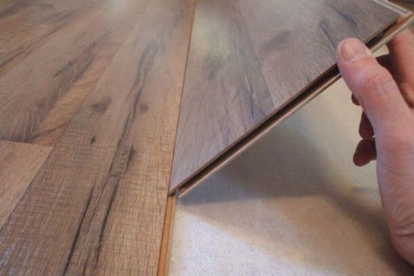 Nguyên nhân gỗ tự nhiên ghép thanh bị cong vênh