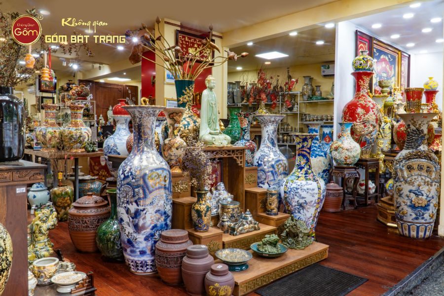 Showroom Không Gian Gốm Bát Tràng