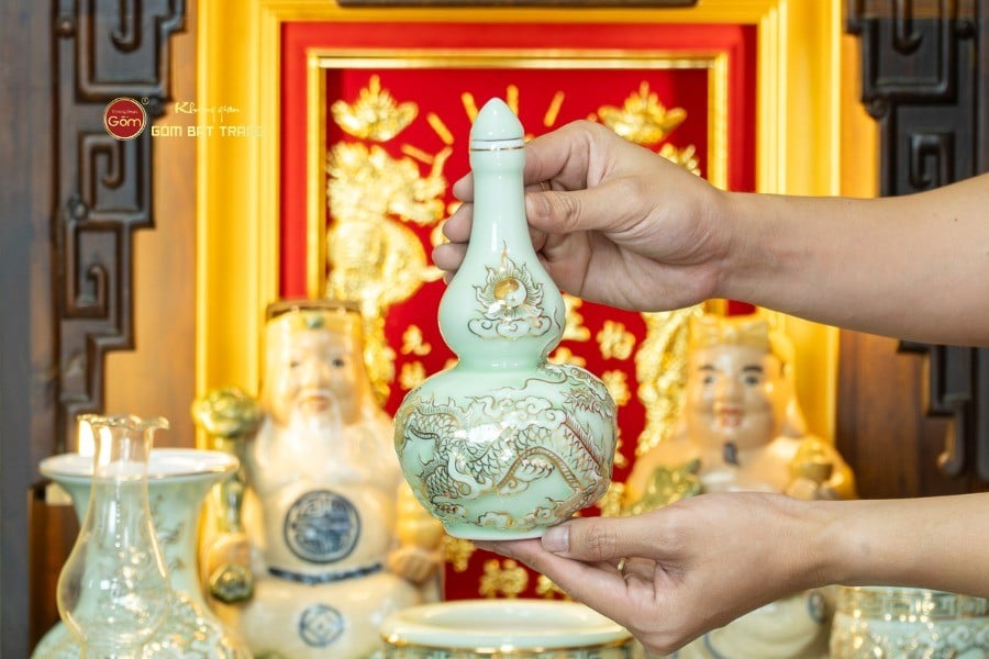 nam-ruou-men-ngoc-hoang-toc-ve-vang-hoa-tiet-kim-long-chau-nhat