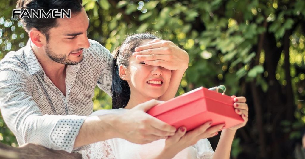 Tạo bất ngờ cho nàng bằng những món quà có ý nghĩa