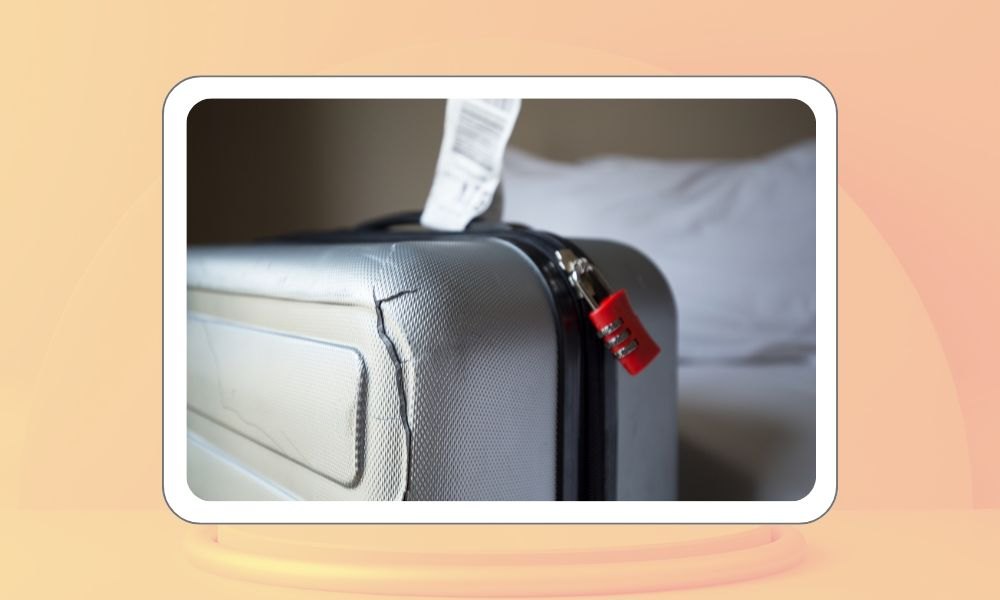 Vali nhựa có thể bị bể do nhiều nguyên do (Ảnh: Stargo.vn)