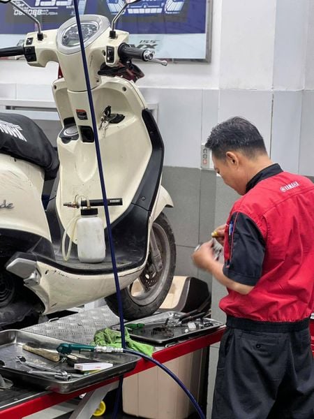 tai-sao-xe-tay-ga-khong-no-duoc-1