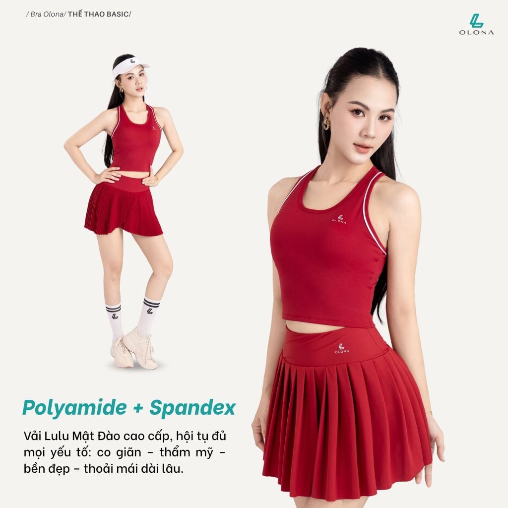 Chỉ Mặc Bra Thể Thao Thì Chơi Được Gì