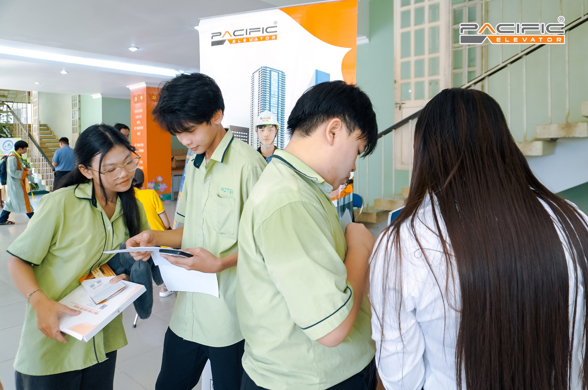 Thang Máy Pacific tham gia Ngày hội tuyển dụng tại Trường Cao đẳng Kinh tế Kỹ thuật TP.HCM