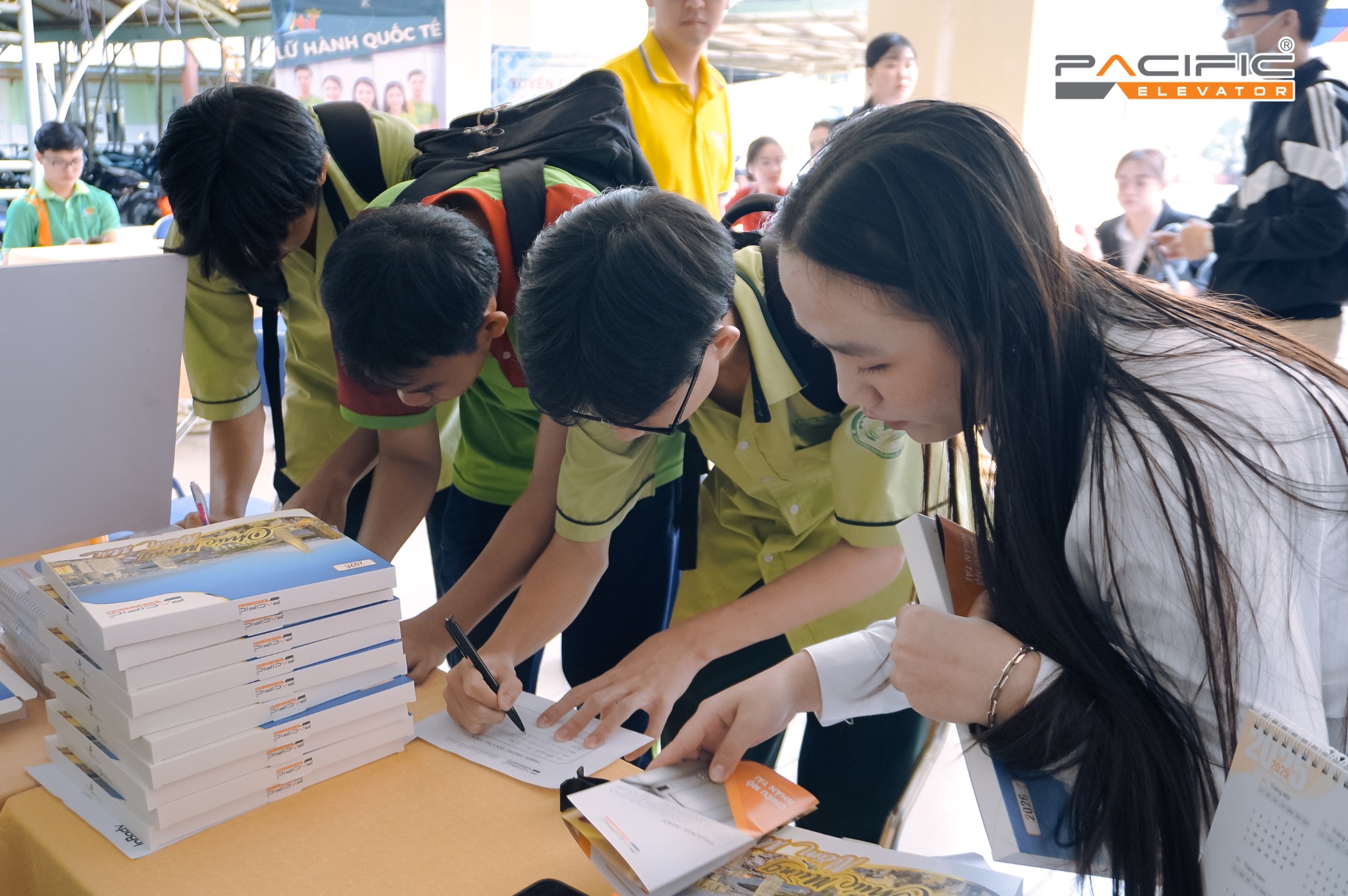 Thang Máy Pacific tham gia Ngày hội tuyển dụng tại Trường Cao đẳng Kinh tế Kỹ thuật TP.HCM