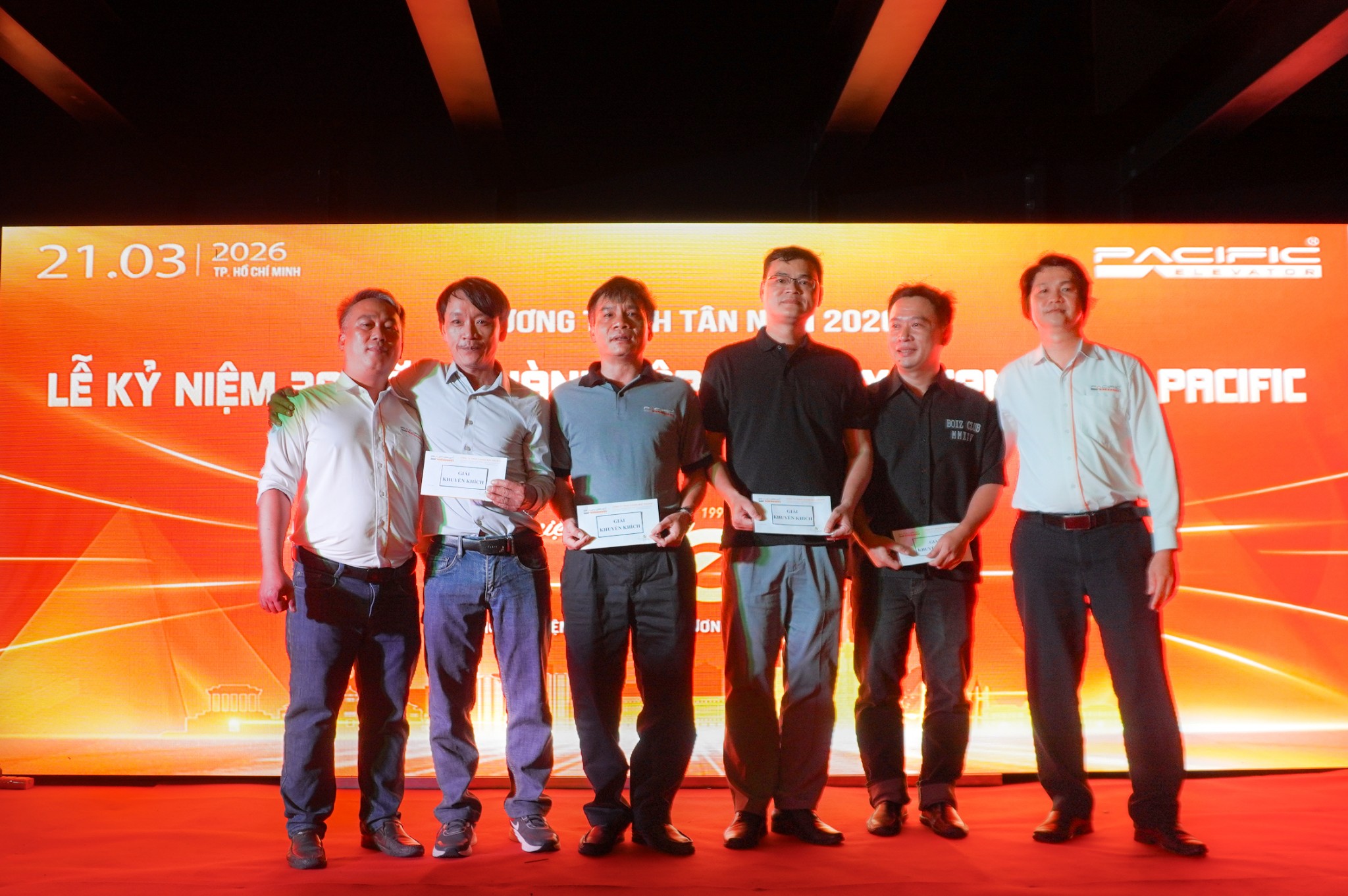 Hình ảnh những giải thưởng lần được gửi trao đến người may mắn