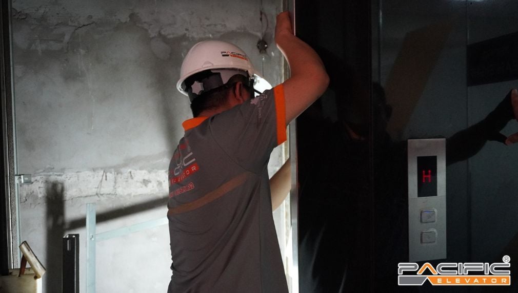 Kỹ thuật Pacific bảo trì thang máy