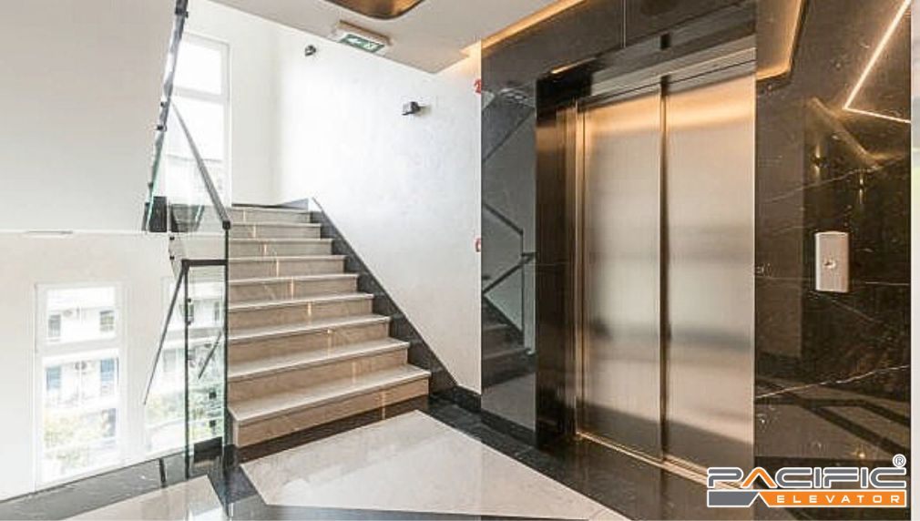 hình ảnh thang máy gia đình