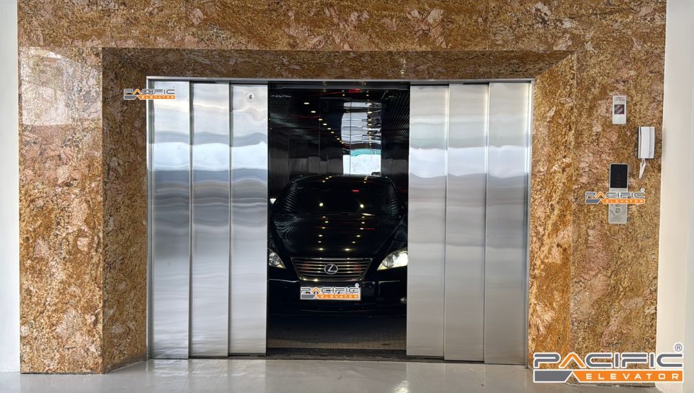 thang tải ô tô 4 tấn tại showroom Vinfast được trang bị cơ chế an toàn nhiều lớp