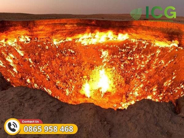 Amoni clorua thường thấy ở miệng núi lửa