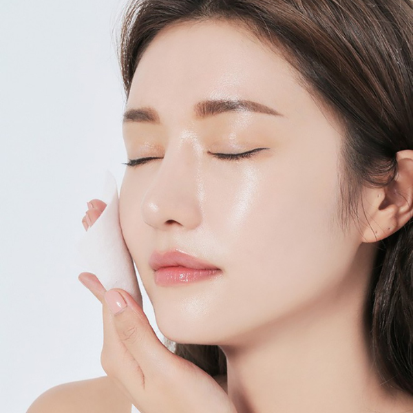 dưỡng da trước khi makeup và che khuyết điểm