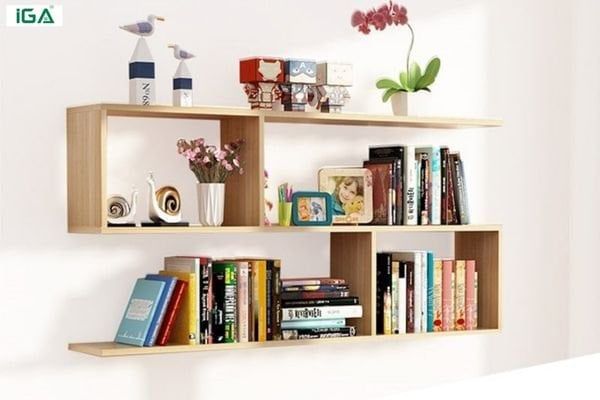 Trang trí tủ sách lớp học đẹp với những cuốn sách yêu thích