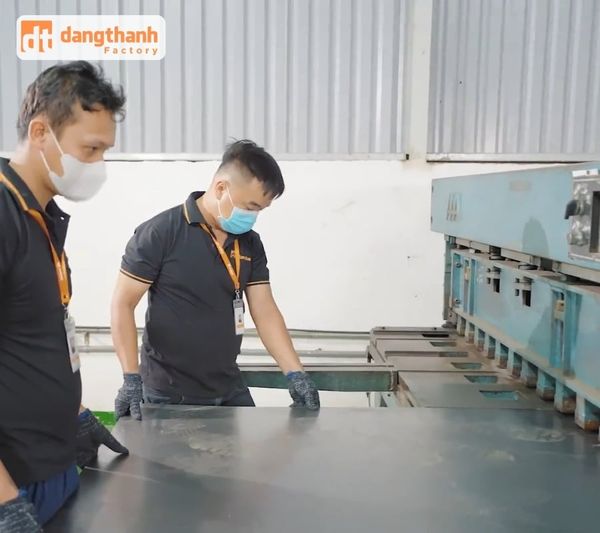 Máy dập sắt công nghiệp