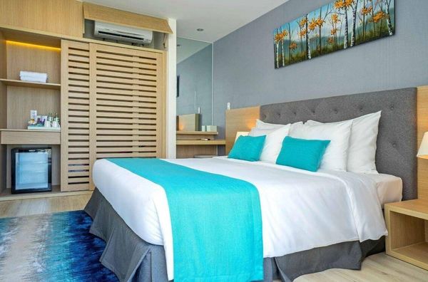 Minibar XC-40C-G dung tích 40L với thiết kế nhỏ gọn tại Oceanami Phước Hải