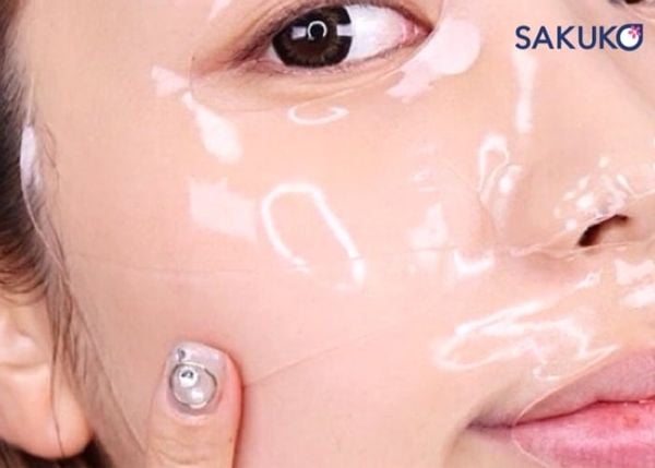 Tùy vào trạng thái của da mà khi đắp mặt nạ thạch bạn quyết định có rửa lại không