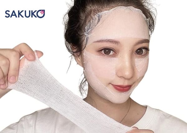 Tại sao nên đắp toner bằng bông bẩy tẩy trang