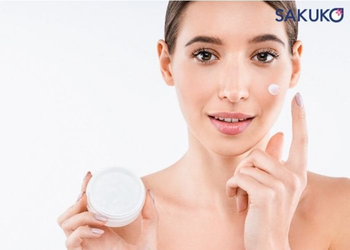 Vì sao cần dưỡng ẩm cho da ngay sau khi rửa mặt