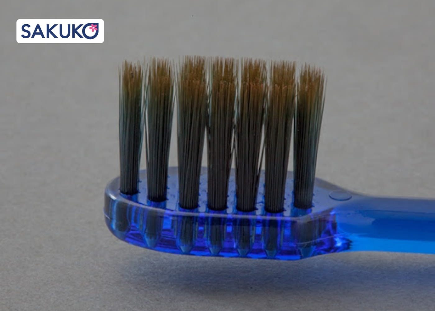 Công nghệ đột phá trong bàn chải đánh răng Nhật Bản