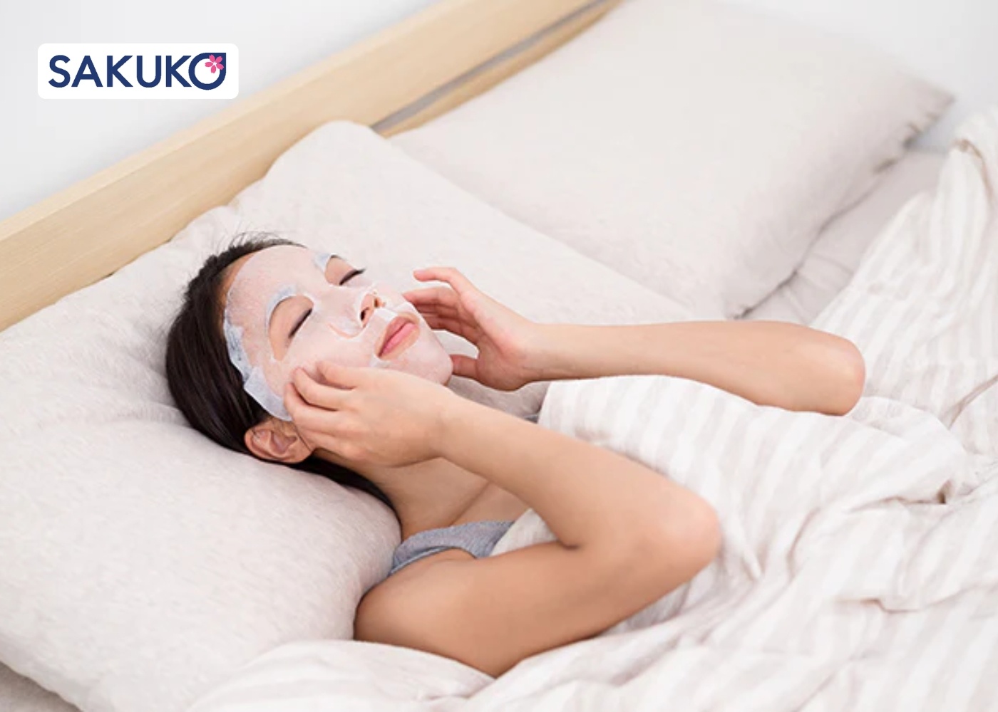 các bước&nbsp;bí quyết chăm sóc da mặt đúng cách Mặt nạ ngủ (vào ban đêm)
