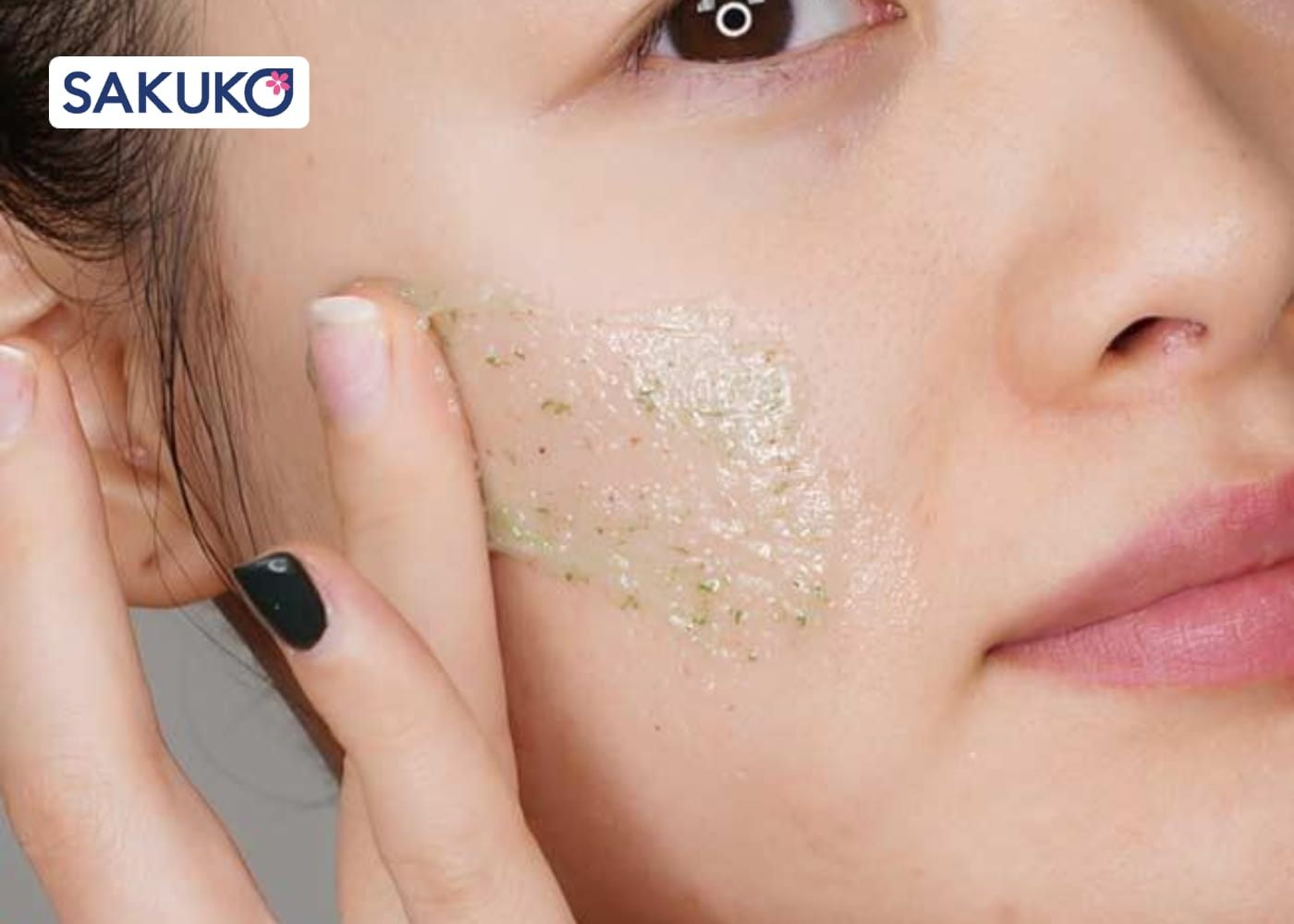 Trọn bộ chu&nbsp;trình các&nbsp;bước chăm sóc da cơ bản: Tẩy tế bào chết (1-2 lần/tuần)