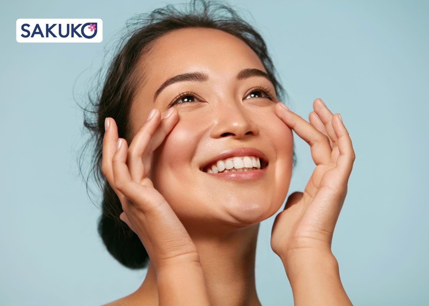 Cách 7: Tạo hiệu ứng nâng mặt với massage dẫn lưu hệ bạch huyết