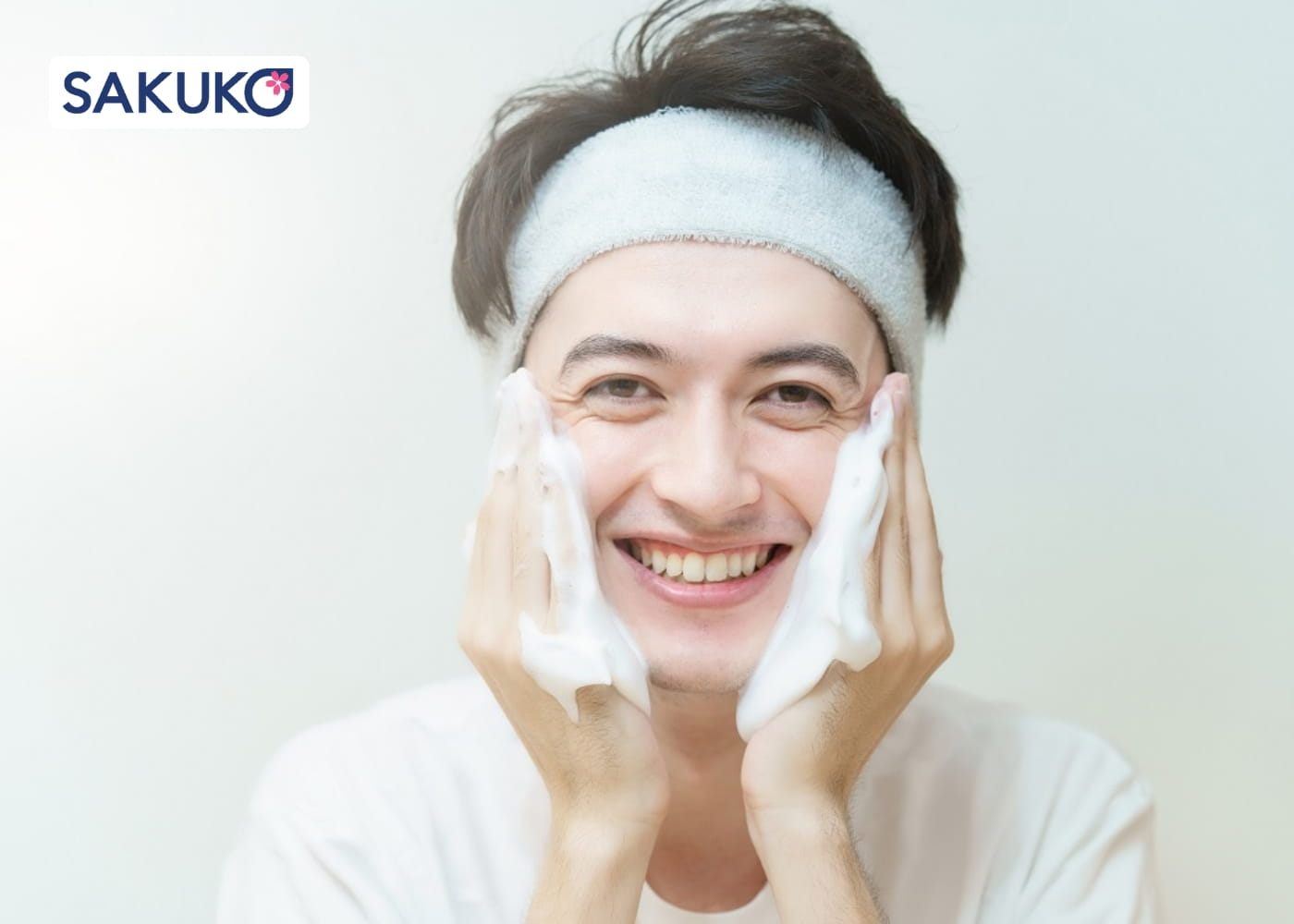 bước chăm sóc da cho nam giới chuẩn rửa mặt