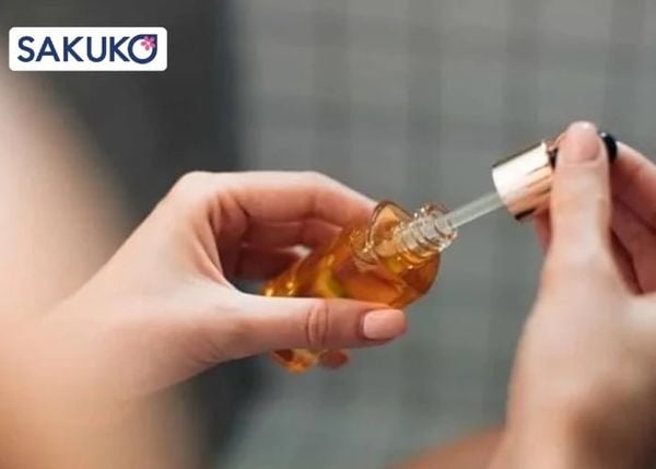 Chuyên gia khuyên nên duy trì thói quen sử dụng serum mỗi ngày