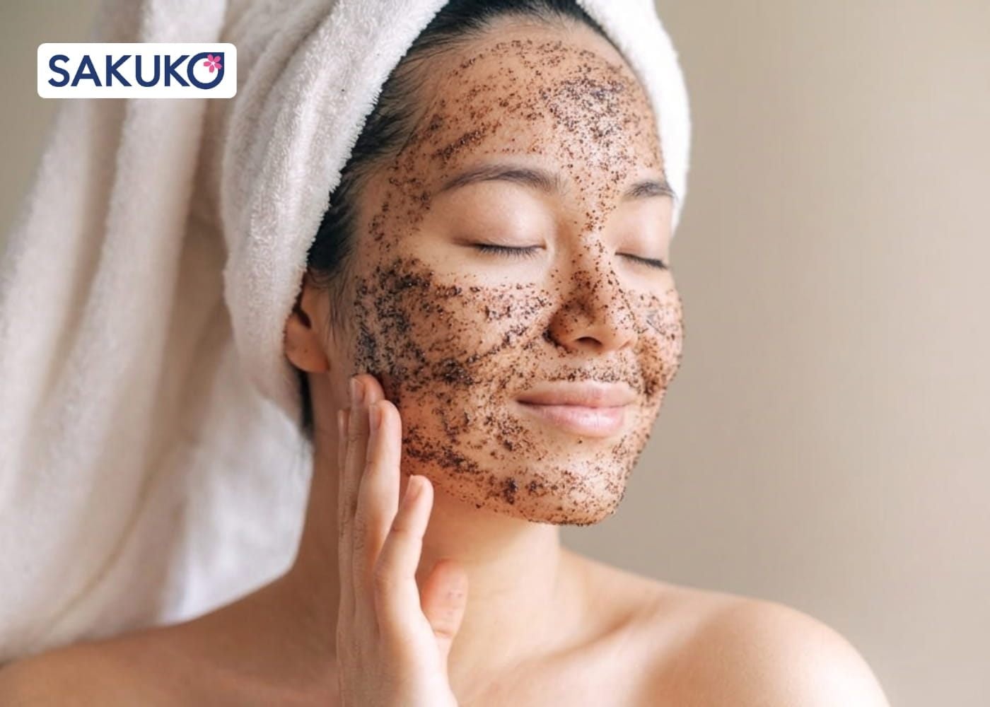 Bí kíp các bước để sở hữu làn da căng mọng, trắng hồng tự nhiên: Tẩy tế bào chết định kỳ 1-2 lần/tuần