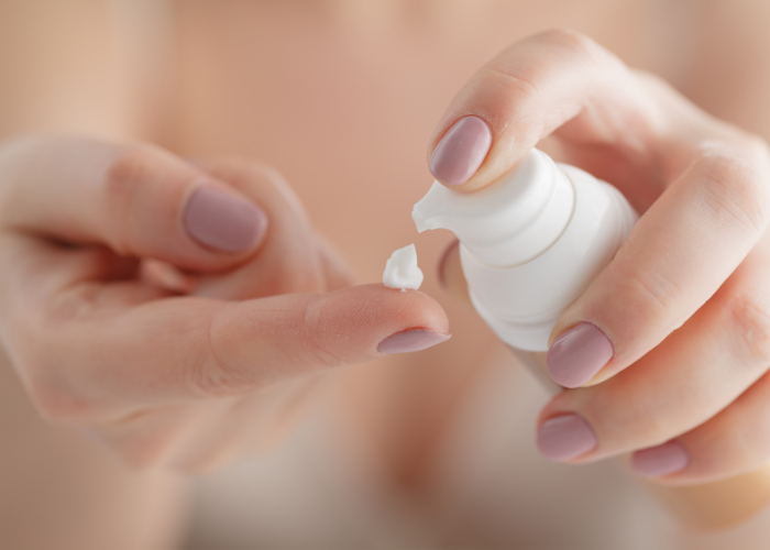 Bước 4: Dưỡng da