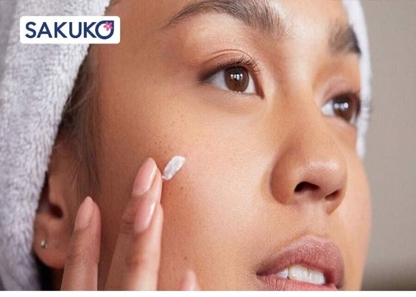 Tuần suất bôi lại kem chống nắng