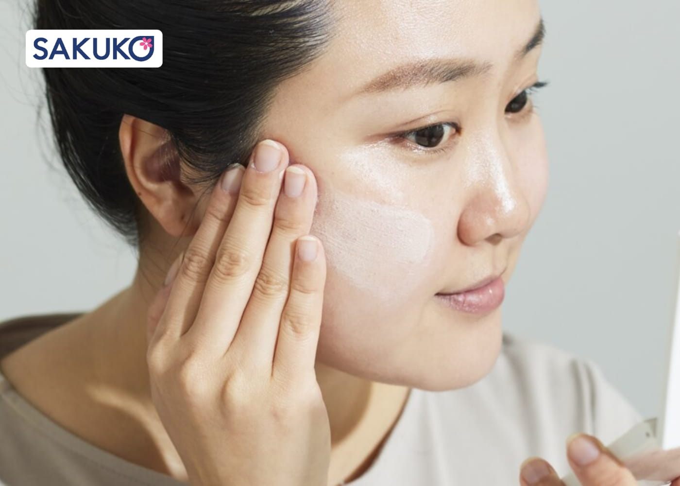 Kem chống nắng da mặt: Giới thiệu & công dụng