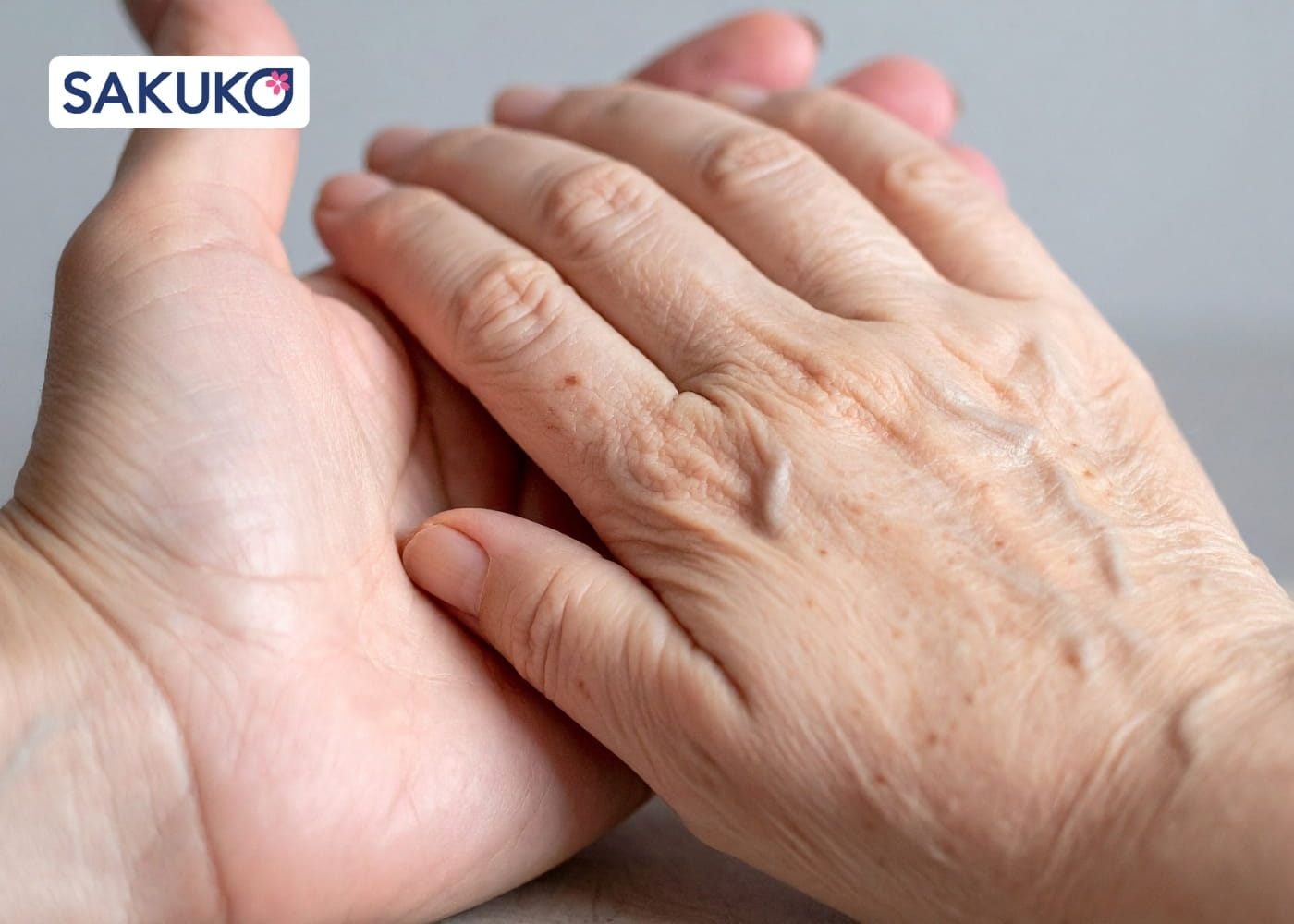 Tại sao dưỡng da bàn tay lại cần thiết?