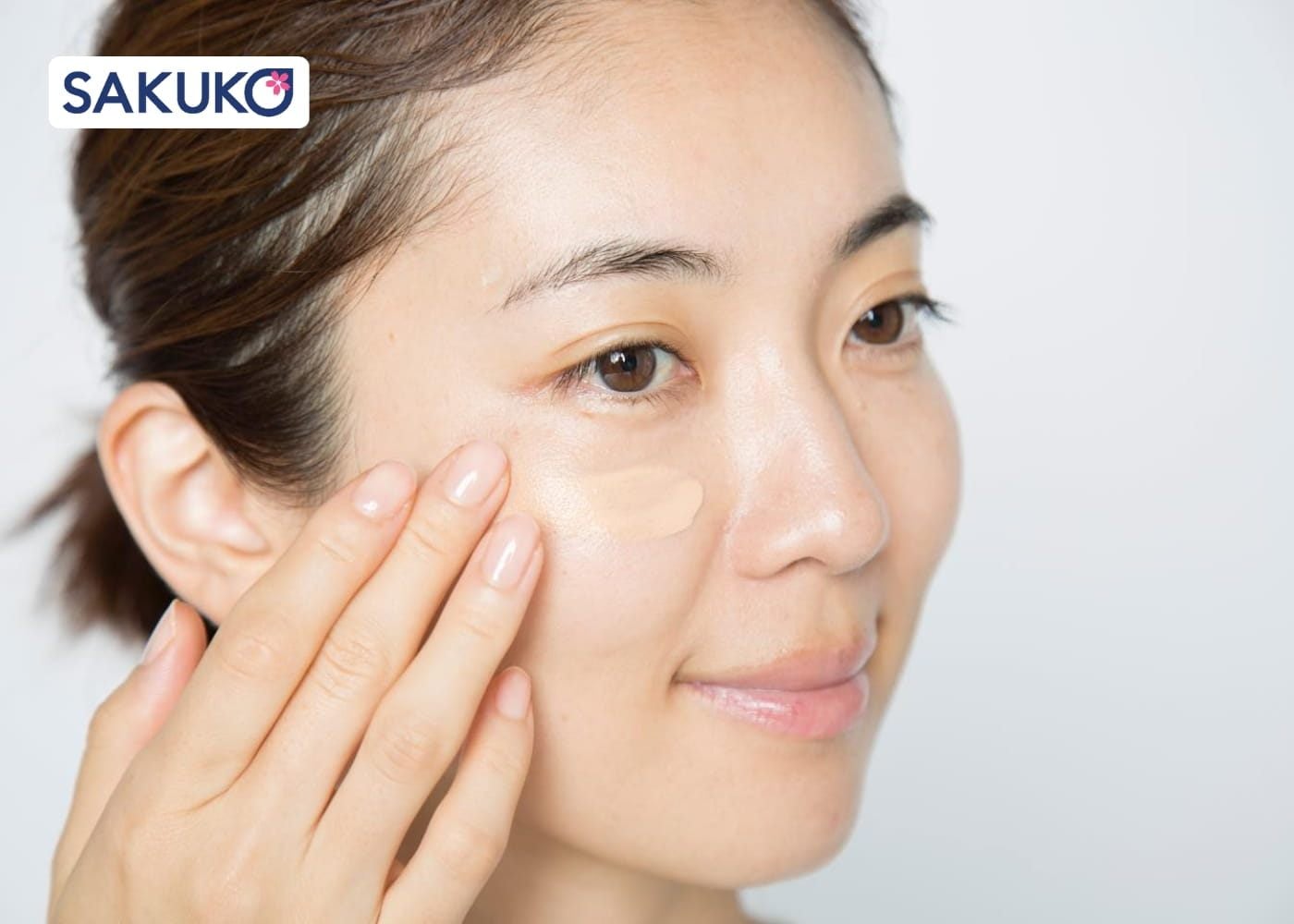 Tại sao lớp nền của tôi thường bị mốc sau vài giờ?