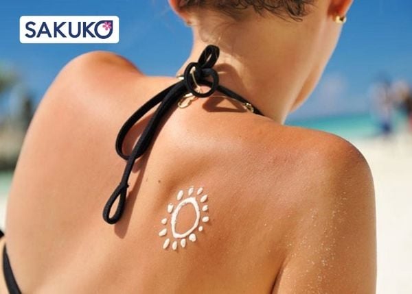 Chỉ tập trung bôi kem chống nắng vào da mặt mà bỏ quên cơ thể