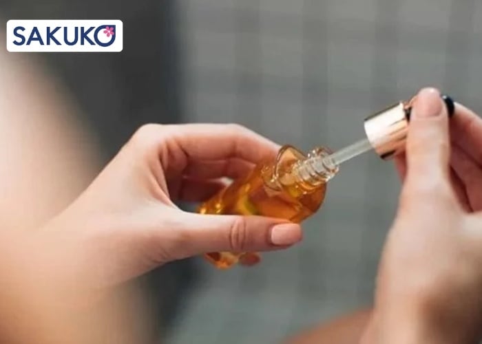 Cách nhận biết serum thay đổi về kết cấu (Thị giác & Xúc giác)