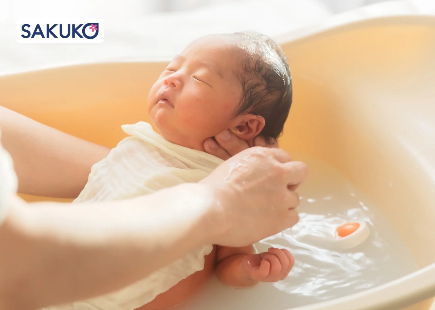 Tại sao mẹ cần chọn các sản phẩm sữa tắm, gội cho bé chuyên biệt?