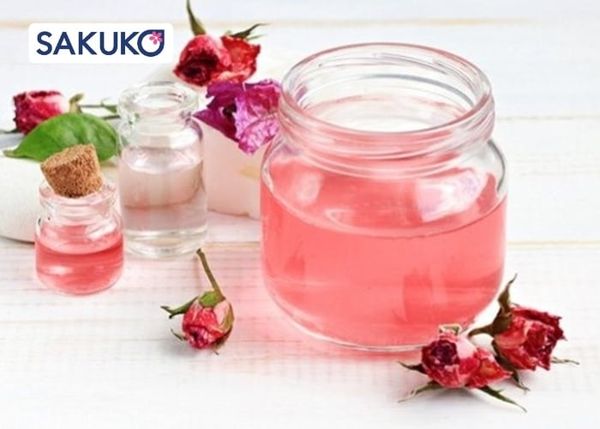 Nước hoa hồng là gì?