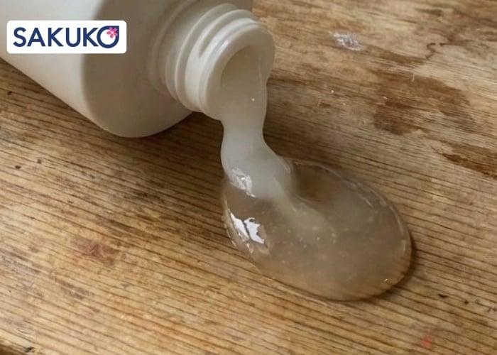 Dấu hiệu nhận biết sữa rửa mặt hết hạn